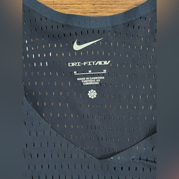 Nike Dri Fit ADV AeroSwift Running Singlet ‘Navy Crimson’ (size mens M) - Picture 4 of 8